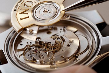 海口劳力士手表走快了维修